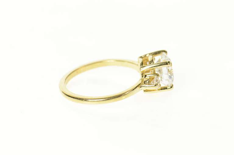 14K Yellow Gold Three Stone Classic Travel Engagement Ring
