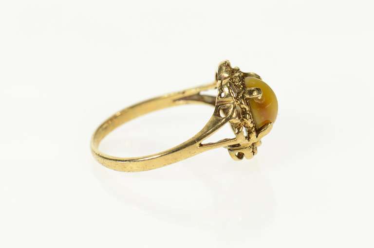 10K Yellow Gold Oval Tiger's Eye Cabochon Scalloped Cocktail Ring