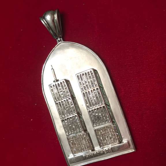 14k white gold diamond pendant- very large and heavy