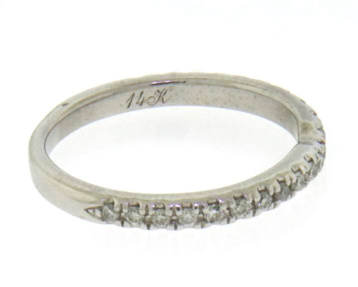 Shimmering White Gold Princess Cut Wedding Set