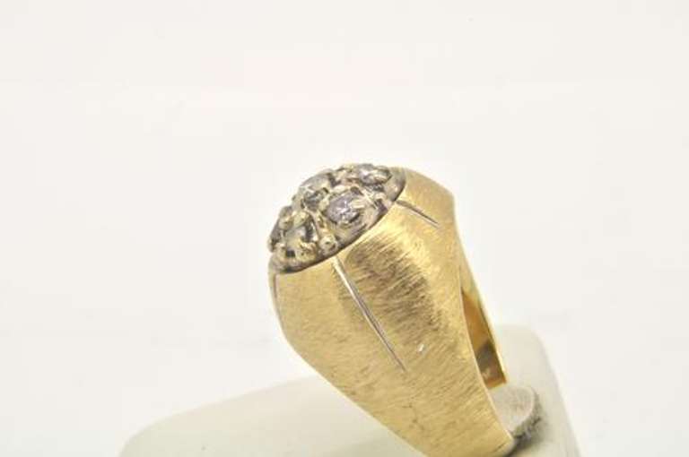 MENS 18 KT YELLOW GOLD DIAMOND RING