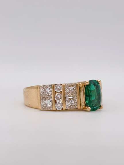 14kt Solid Yellow Gold Emerald & 2.0 CT Diamond Ring