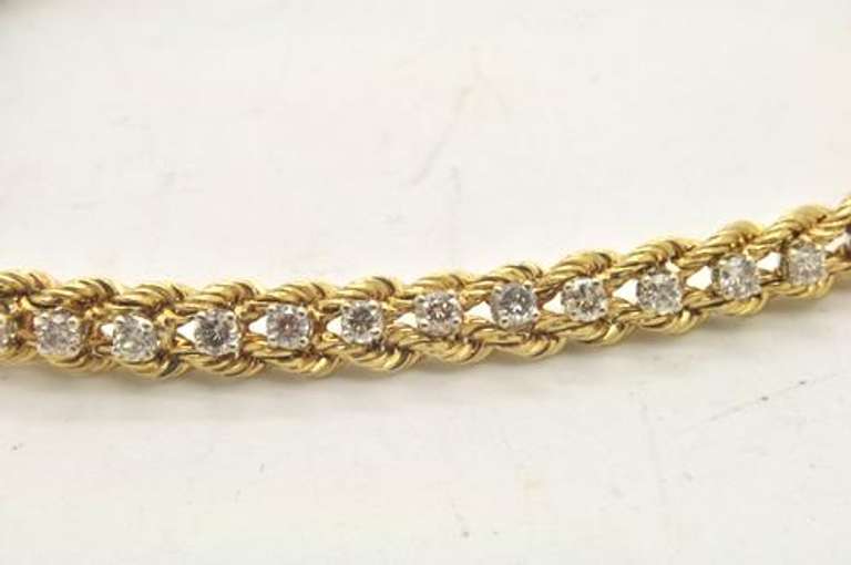 LADIES 14 KT DIAMOND BRACELET
