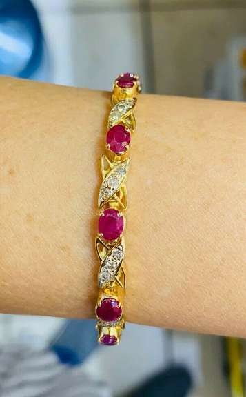 18kt Solid Gold, Ruby, & Diamond Bracelet