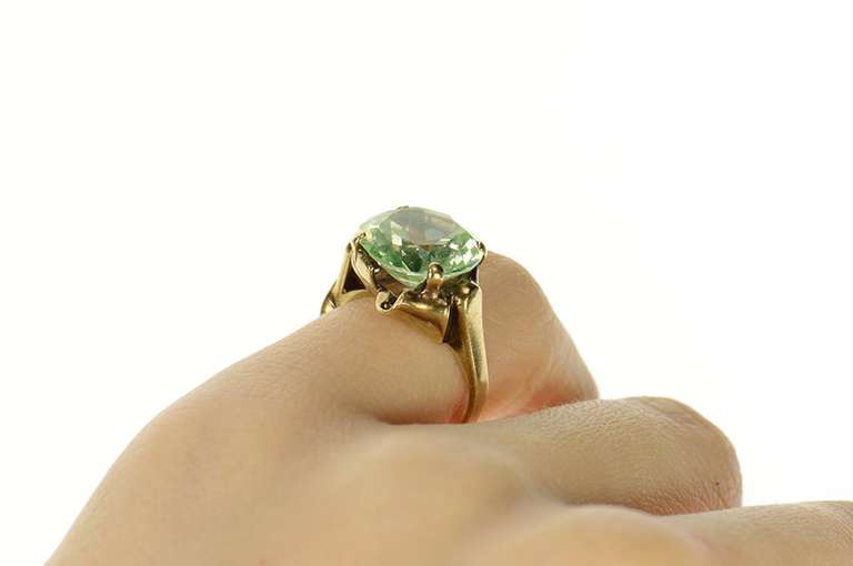 10K Yellow Gold Art Nouveau Ornate Lime Quartz Cocktail Ring