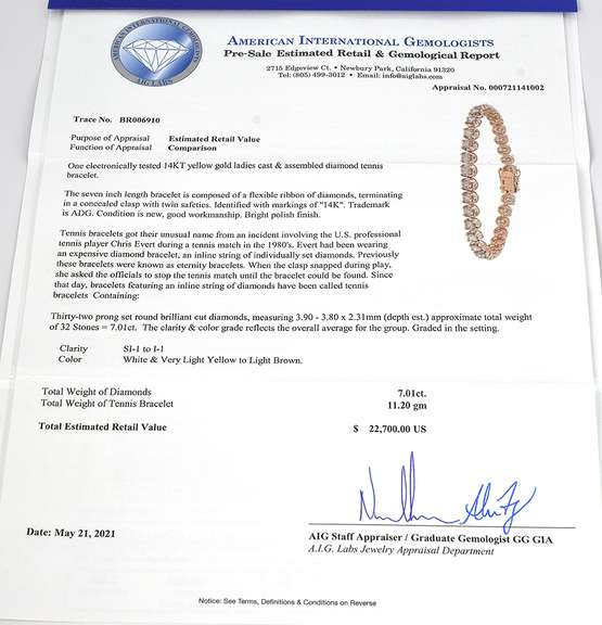 Stunning 7.01CTW Diamond Tennis Bracelet in 14KT Yellow Gold