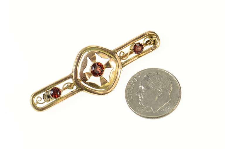 9K Yellow Gold Victorian Three Stone Garnet Statement Pin/Brooch
