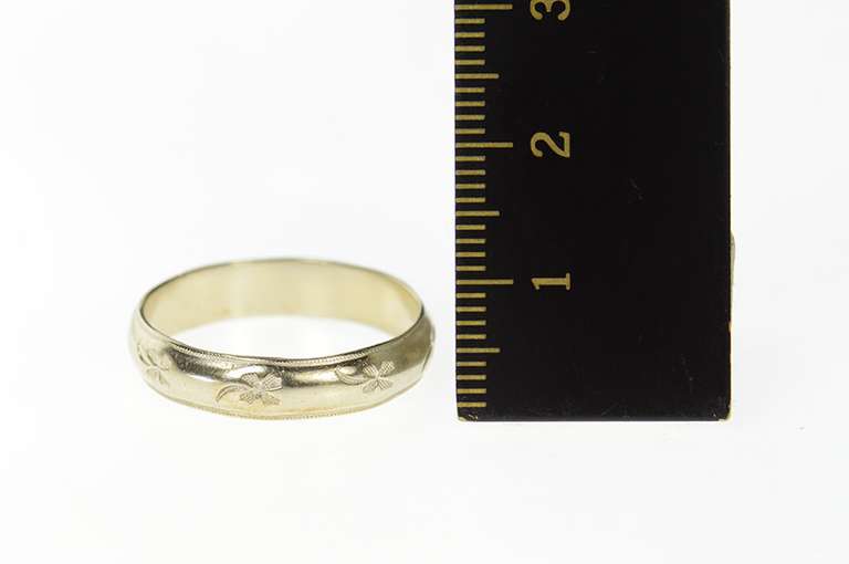 14K White Gold 4.9mm Retro Clover Men's Wedding Band Ring