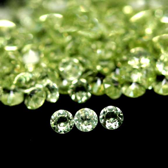 Brilliant 5.11ct set of matched diamond cut Peridot