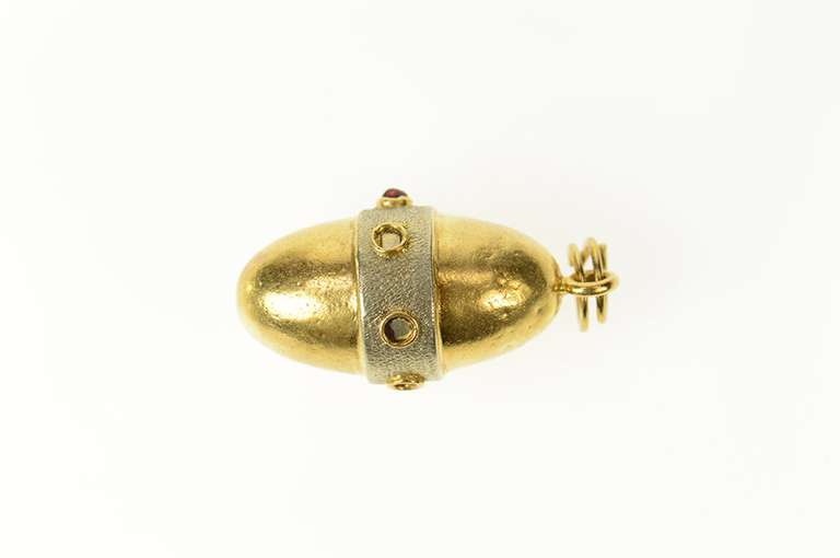 18K Yellow Gold 1940's Banded Egg Lozenge Statement Charm/Pendant