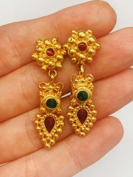 Beautiful 22kt Solid Yellow Gold Earrings