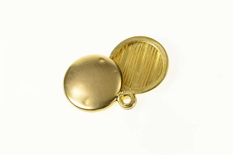 18K Yellow Gold Pinstriped Round Photo Picture Locket Charm/Pendant