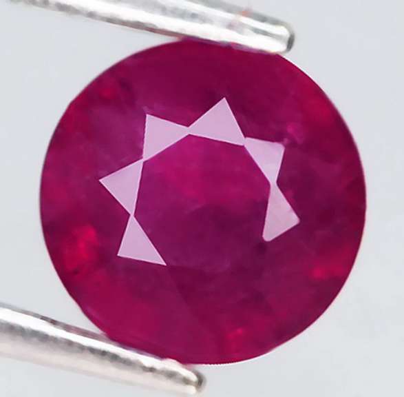 Beautiful deep red 1.55ct Ruby solitaire