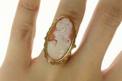 14K Yellow Gold Ornate Victorian Lady Cameo Statement Ring