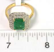 Charming Emerald & Diamond Ring in 18KT Yellow Gold
