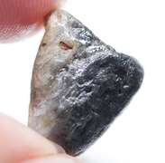 Uncut 16.71ct untreated bi-color Sapphire