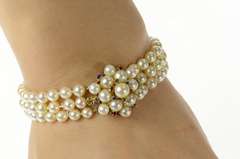 14K Yellow Gold 1950's Layered Pearl Flower Cluster Clasp Bracelet
