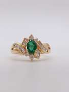 18kt Yellow Gold Emerald & Diamond Cocktail Ring
