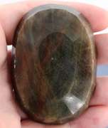 UNTREATED! Gigantic 678ct light and dark green toned Sapphire