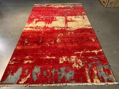 EYE CATCHING MODERN RUG 5x8