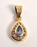 Cute Tanzanite & Diamond Pendant