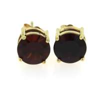 Simple Yellow Gold Garnet Stud Earrings