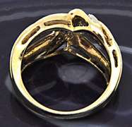 LADIES 10 KT GOLD AND DIAMOND RING.