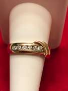 14K YELLOW GOLD DIAMOND BAND