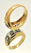 14KT YELLOW GOLD THREE DIAMONDS MEN'S RING/BAND