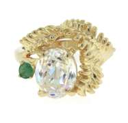 Wonderful Yellow Gold Glass Ring w Green Stone and Leaf Details