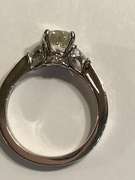 Ladies 18k white gold and diamond engagement ring. 1.55 carat in total weight