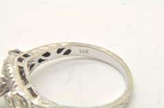 LADIES 14 KT WHITE GOLD DIAMOND RING
