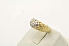 LADIES 14 KT WOVEN DESIGN DIAMOND BAND