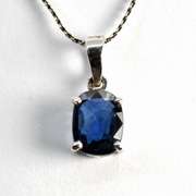 Elegant Sapphire Pendant on 18k WG Necklace
