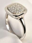 Tasteful Pavé Diamond Ring in 14K WG
