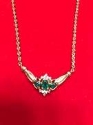 LADIES DIAMOND END EMERALD NECKLACE