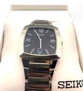 Seiko Black Dial Wristwatch