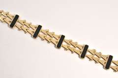 Stylish Black Onyx Gold Bracelet