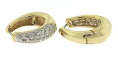 Elegant 14kt YG Round Cut Diamond Pave Levian Hoop Earrings