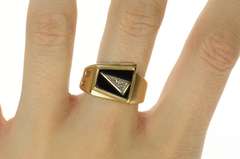10K Yellow Gold Ornate Retro Squared Black Onyx Diamond Ring