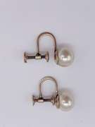 10kt Solid Yellow Gold & Pearl Earrings