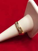 14K YELLOW GOLD DIAMOND BAND