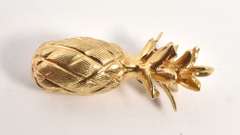 Detailed Gold Pineapple Charm