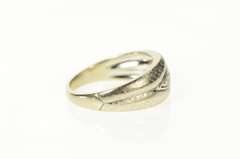 14K White Gold 1950's Retro Diamond Graduated Band Ring