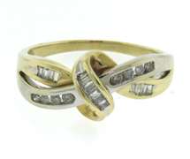 Beautiful Yellow Gold Swirl Diamond Ring