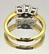 LADIES 14 KT YELLOW DIAMOND RING