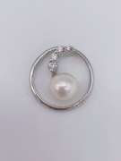 14kt Gold, Diamond & Pearl Pendant