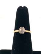 Pretty Diamond Cluster Ring
