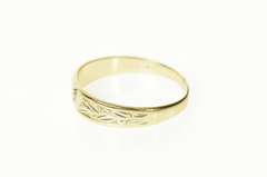14K Yellow Gold Men's Retro Diamond Floral Wedding Band Ring