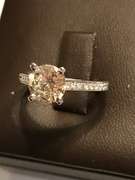 18k white gold engagement ring with 1.52 carat diamonds